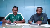 Uston Nawawi jadi pelatih Persebaya U-19. (Dok. Persebaya)