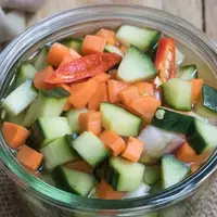 Ilustrasi acar timun. (Foto: Shutterstock)