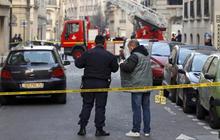 Menlu minta WNI di Paris waspada