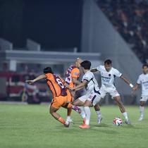 Pertandingan Borneo FC vs Persita Tangerang. (Dok. Persita)