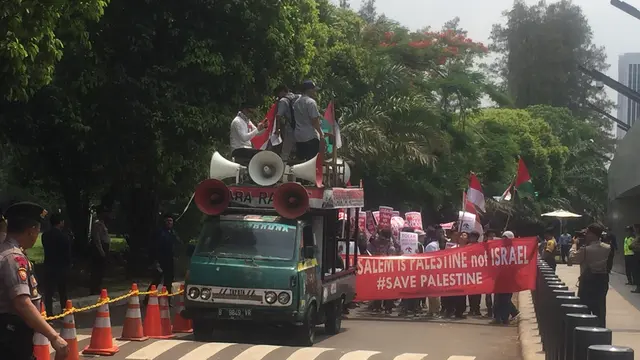 Demo Kedubes Australia