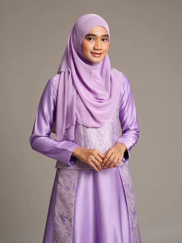 Dress Panjang Satin Kombinasi Brokat Muslim