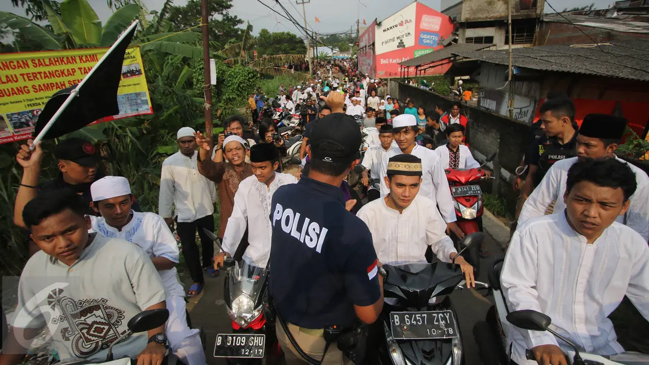 Massa-Ormas-Tuntut-Pembubaran-Aliran-Ahmadiyah-di-Depok