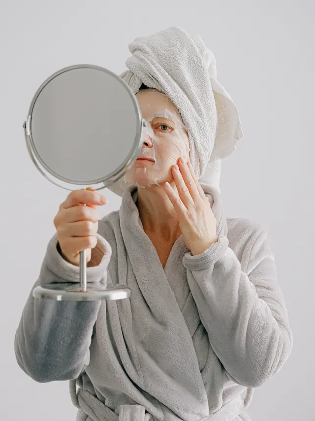 ilustrasi efek samping menggunakan masker putih telur/Anna Shvets/pexels