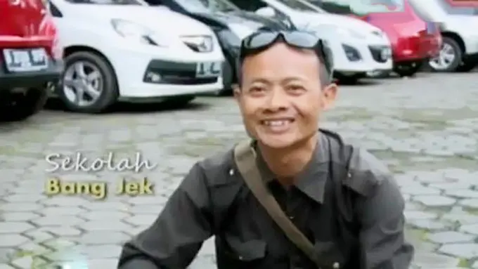 Sosok Minggu Ini: Bang Jek, Juru Parkir Pendiri Sekolah Gratis