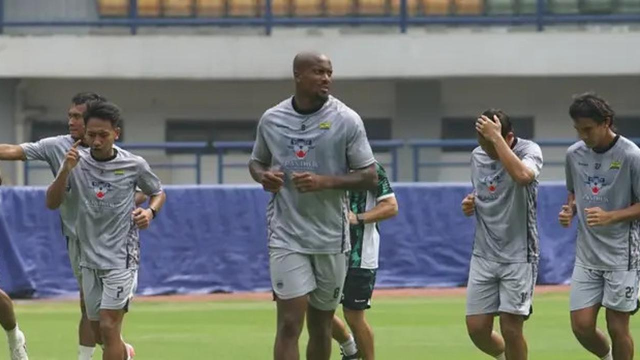 13 Pemain Asing Liga 1 Jalankan Tugas Negara Bertarung di FIFA Matchday Maret Ini: Persib dan Persik Penyumbang Terbanyak