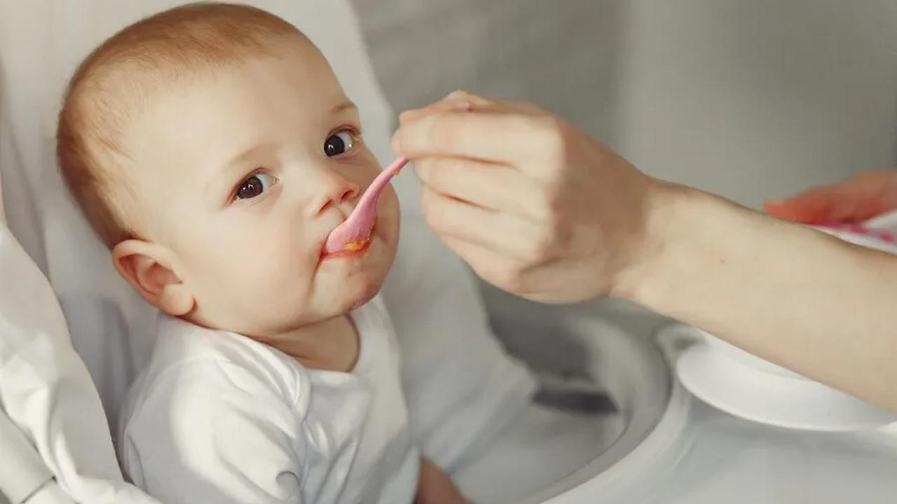 Proses Menyiapkan Makanan Bayi<br>