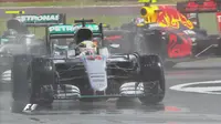Balapan F1 GP Inggris berjalan menarik. Pebalap Mercedes GP, Lewis Hamilton, sukses menjadi pemenang. (Bola.com/Twitter/F1)