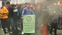 [VIDEO] Pekerja Transportasi Unjuk Rasa - Patung Yesus Rusak