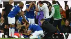 Penyerang Tottenham Hostspur, Son Heung-min sempat menjadi perbincangan hangat usai melakukan tekel horor kepada gelandang Everton, Andre Gomes yang membuat engkel kaki kanan Gomes mengalami dislokasi. (AFP/Oli Scarff)