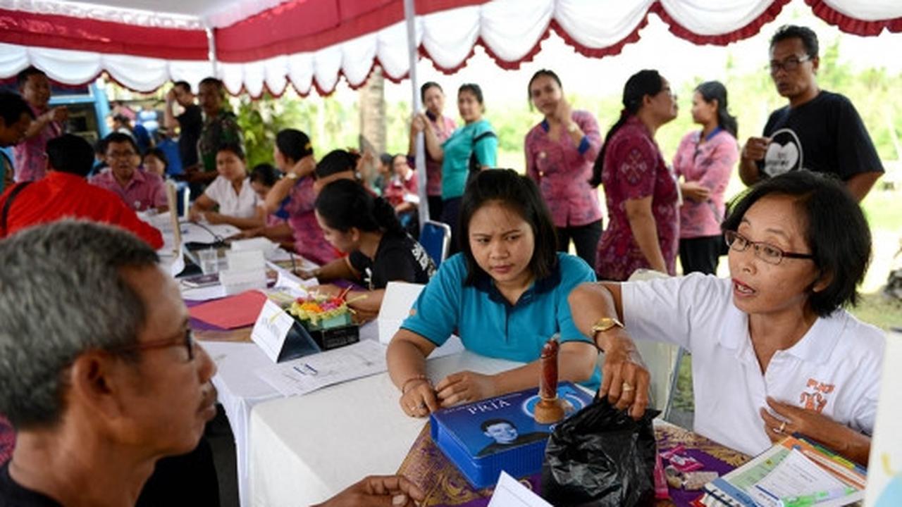 Antusiasme bapak-bapak di Gianyar ikut program KB