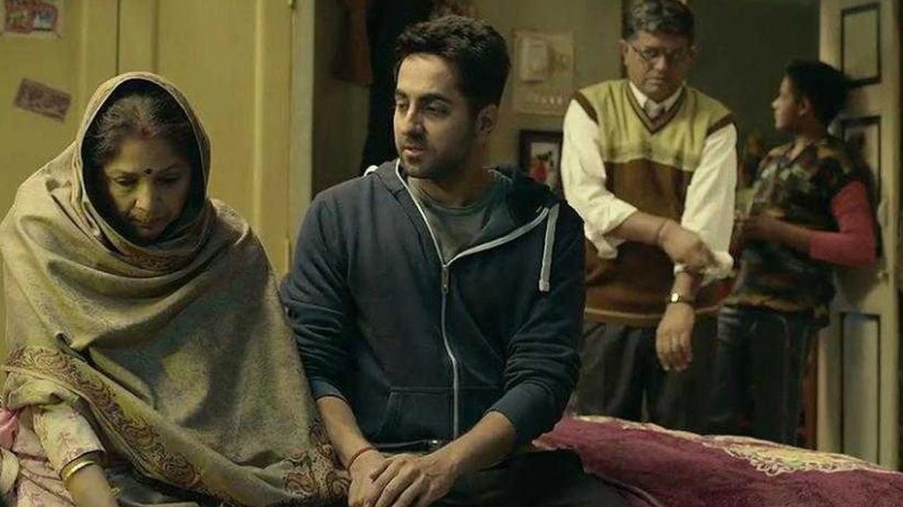 7 Rekomendasi Film India Tentang Keluarga yang Menyentuh, dari Komedi Menghibur - Kejahatan yang Kelam