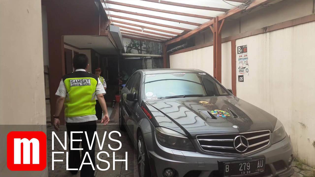 VIDEO: Samsat DKI Razia Mobil Mewah, Tunggak Pajak Sejak 2016