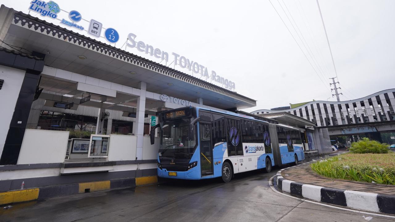 Transjakarta Beroperasi Normal Hari ini, Tarifnya Rp1