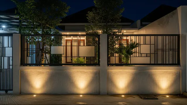 Model Pagar Solid Minimalis