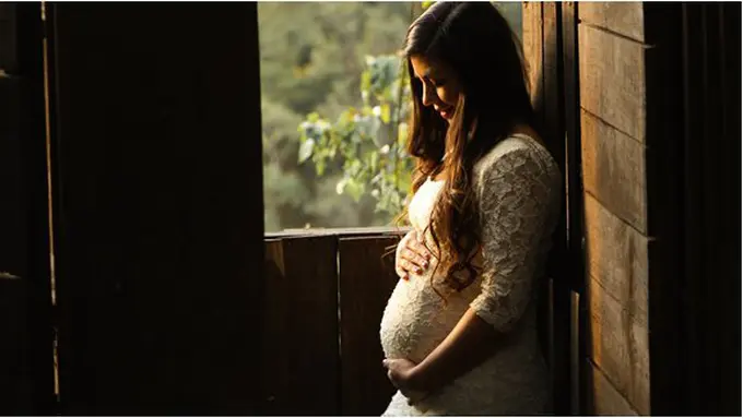 Tanda Kehamilan/copyright /unsplash.com/@mieldalabeja