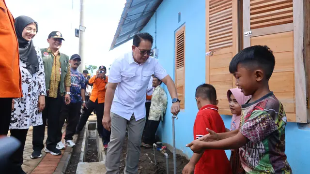 Bupati Ipuk Ajak Warga Merawat dan Menjaga Hunian