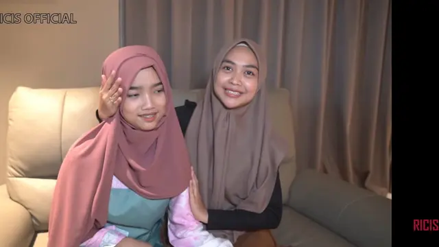 Fuji dan Ria Ricis