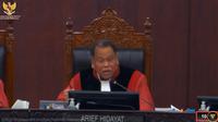 Hakim Arief Hidayat di ruang sidang Gedung Mahkamah Konstitusi (MK) Jakarta, Kamis (4/4/2024). (Foto: tangkapan layar youtube Mahkamah Konstitus)
