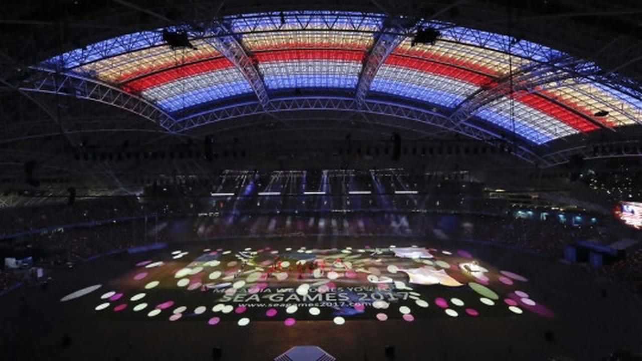 Gemerlap kembang api meriahkan pesta penutupan SEA Games 2015