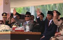 VIDEO: Gerak Cepat Prabowo Sambut Jokowi-Iriana & Jan Ethes di HUT ke-79 TNI, Gibran Ikut Menyusul