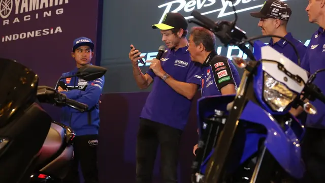 Lagi-Lagi, Rossi dan Vinales Bikin Geger Publik Tanah Air