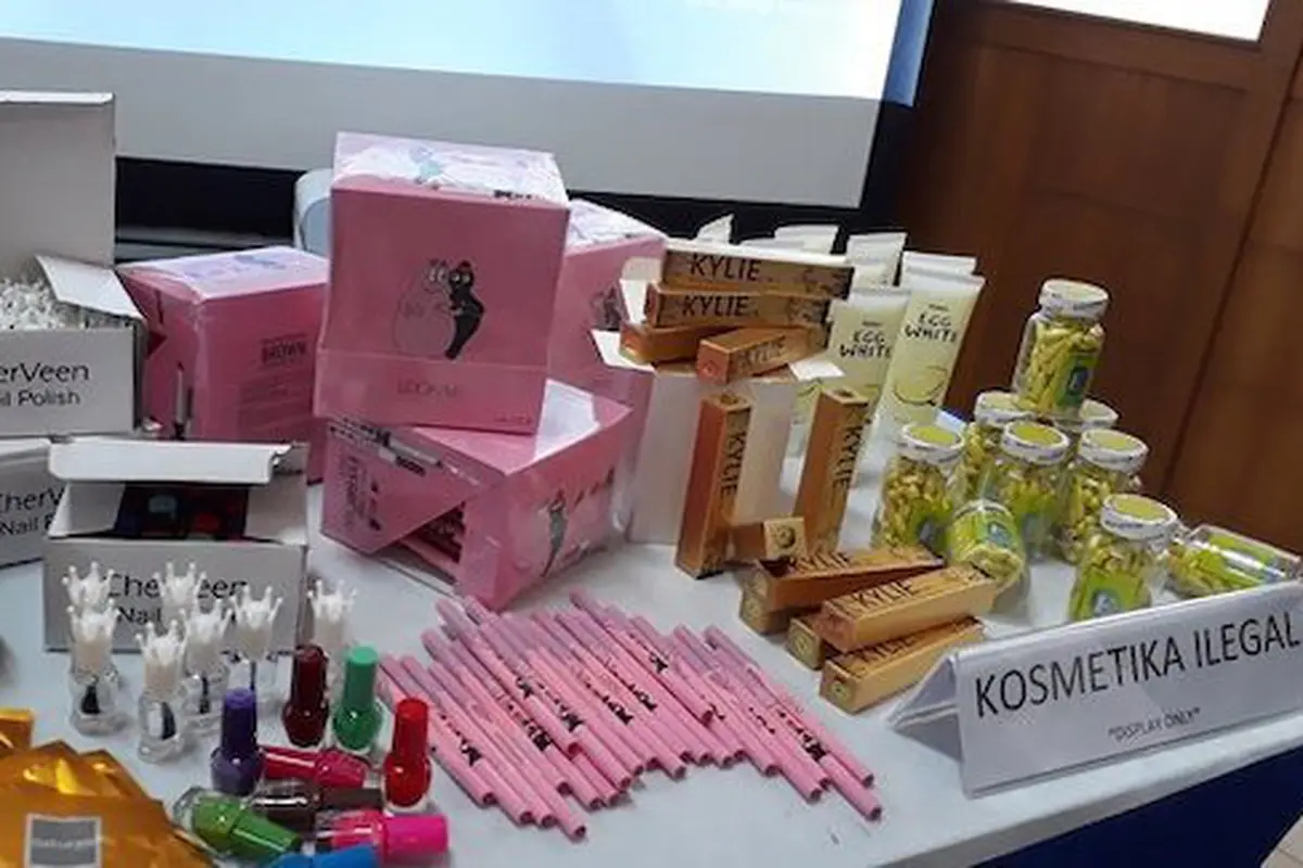 Kosmetik Ilegal, Sumber: Merdeka.com