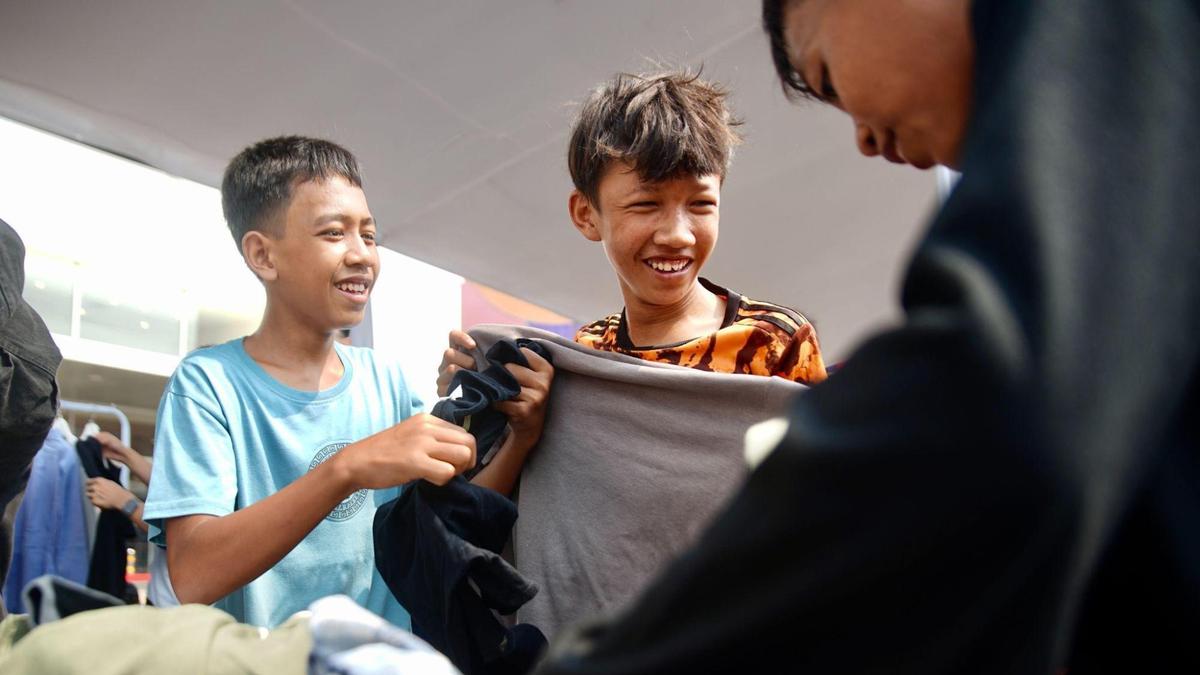 The Power of Small Acts, Kebaikan Kecil yang Menyalakan Perubahan Besar