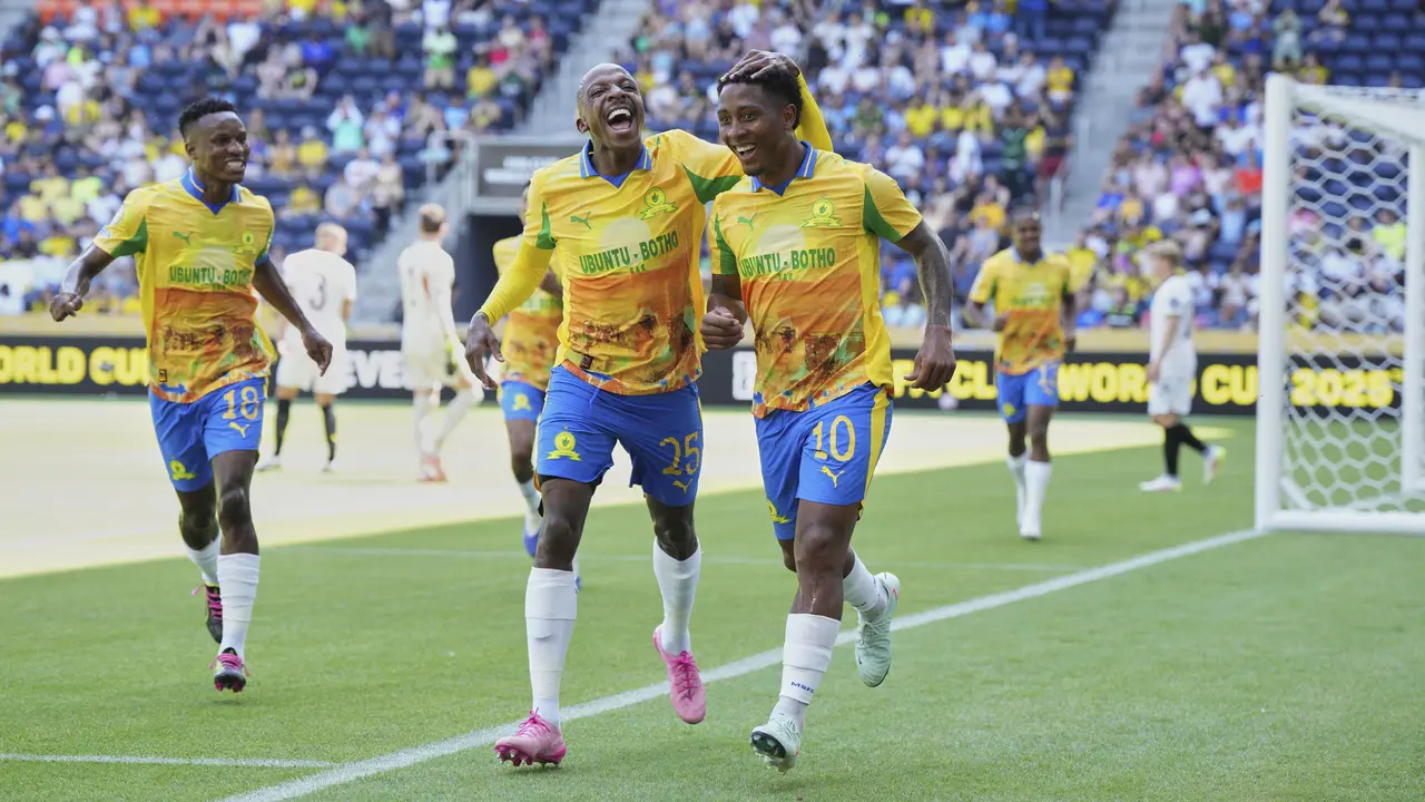 Khuliso Mudau, Lucas Ribeiro Costa, Mamelodi Sundowns