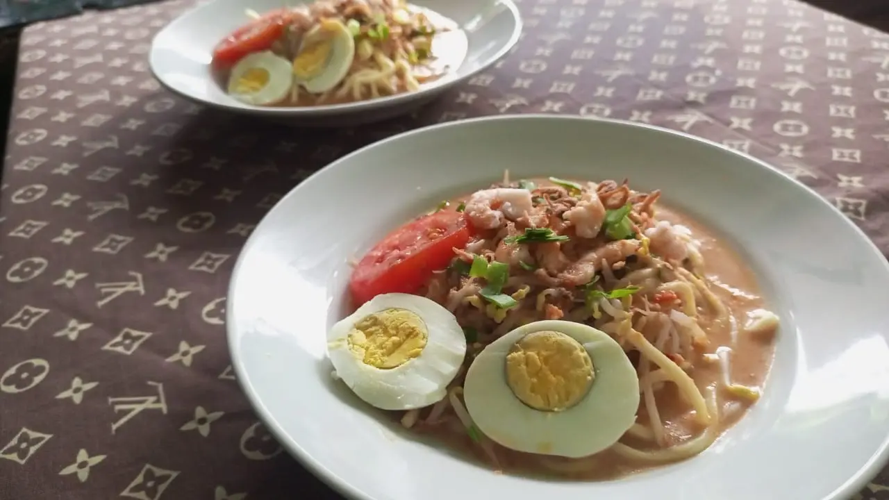 Mi Celor Khas Palembang Pengganti Nasi, Laris Manis Jadi Menu Berbuka Puasa