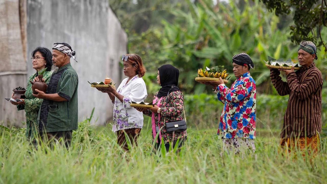 FOTO: Doa Petani Sleman dalam Ritual Adat Megawe