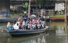 FOTO: Potret Perahu Eretan yang Masih Bertahan di Tengah Era Modern Ibu Kota