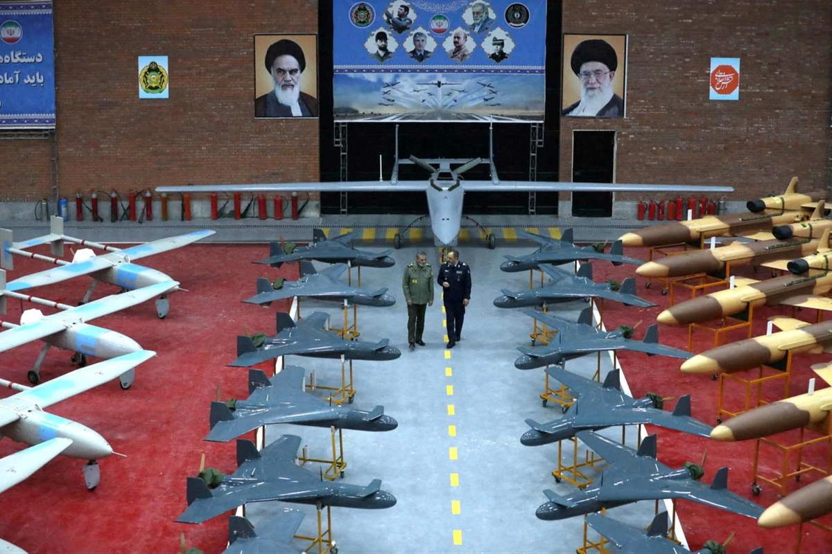 Canggihnya 1.000 drone baru Iran yang bikin musuh ketar-ketir