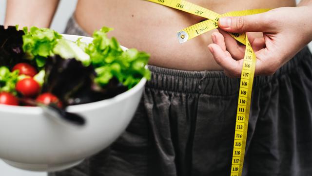 Makanan yang menyebabkan perut buncit