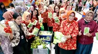 DWP Kemensos Gelar Bazar Sembako Murah, Fatma Gus Ipul: Momen Saling Membantu