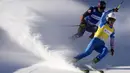 Sergey Ridzick dari Rusia bereaksi setelah menang pada nomor lintas ski putra selama acara uji coba Olimpiade Musim Dingin 2022 di Genting Resort Secret Garden di Zhangjiakou, China, Sabtu (27/11/2021). (AP Photo/Mark Schiefelbein)