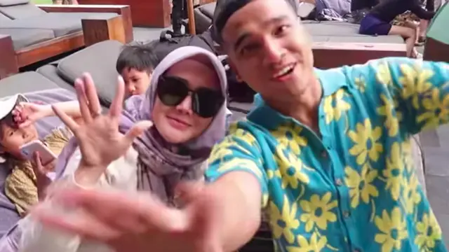 6 Potret Kedekatan Marissya Icha dan Keluarga H. Faisal, Setia Mendampingi