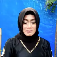 Julia Perez Kerja Keras demi menafkahi orang tua dan adik-adiknya agar tidak kesusahan di esok hari