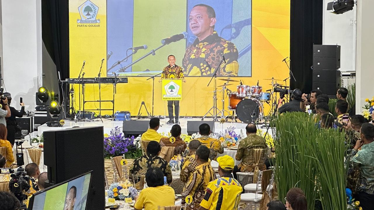 Di Depan Anggota DPR RI Golkar Terpilih, Bahlil Minta Kritik Membangun untuk Prabowo