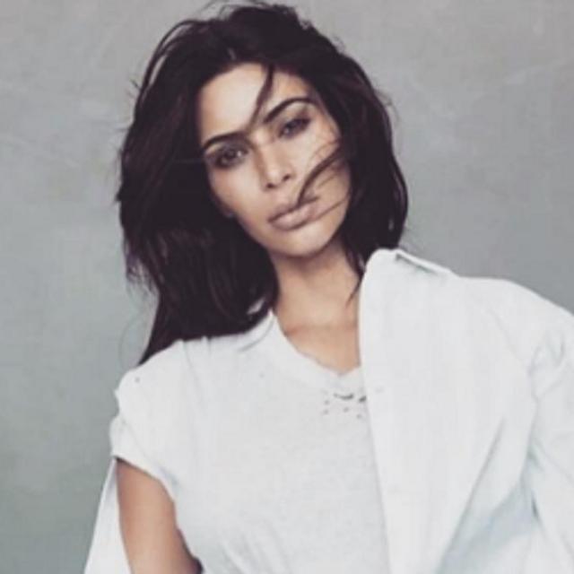 Merasa Langsing Kim Kardashian Kembali Pamer Bokong Dan Payudara Showbiz Liputan6 Com