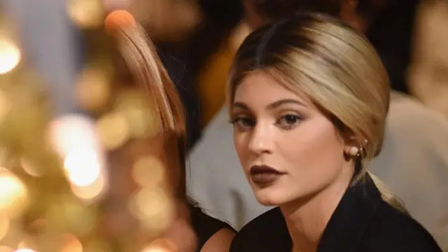 [Bintang] Super Kece! Begini Tampilan Kylie Jenner Saat Jadi Bumil