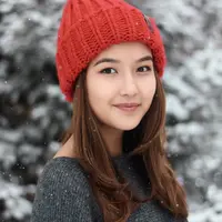 ilustrasi perempuan/Photo by Ilyas Bolatov on Unsplash