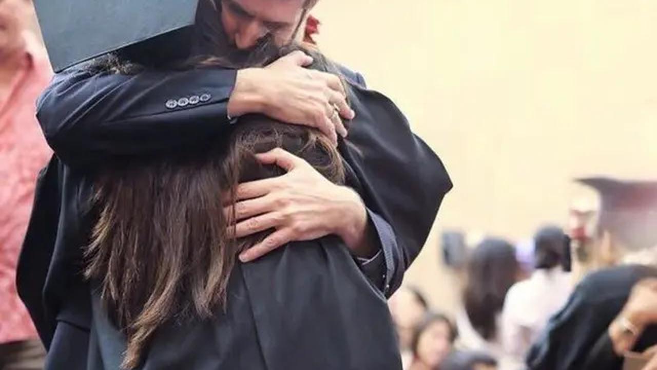 Potret Kedekatan Stephanie Poetri dan Ayahnya, Andrew Hollis Dougharty