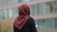 Sepak Terjang Penyandang Disabilitas Mental Cari Kerja, Salwa Paramitha: Sampai Pura-Pura Bukan Difabel. Foto dibuat oleh AI.
