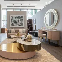 Melihat koleksi furnitur dari Saniharto yang menghadirkan nuansa mewah di dalam rumah (Foto: Saniharto)