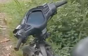 Kepolisian Resor (Polres) Cianjur, Jawa Barat, tengah mendalami penemuan sepeda motor yang terparkir di atas Jembatan Cisokan, Kecamatan Sukaluyu Kabupaten Cianjur sejak Selasa (4/11/2025) (Istimewa)