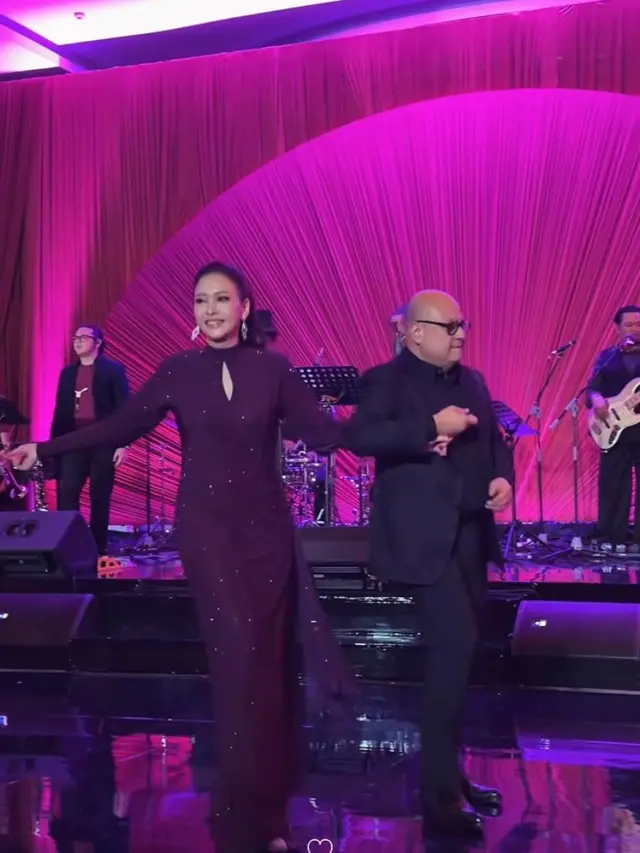 Maia Estianty Tampil Glamor dengan Gaun Bling-Bling Ungu di Pesta Ultah, Buktikan Pesonanya Tetap Bersinar Kuat di usia 50 tahun