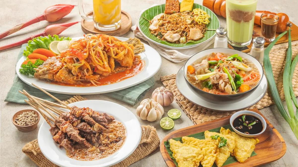 15 Rekomendasi Tempat Makan Enak di Sekitar Kebun Raya Cibodas Terpopuler 2025