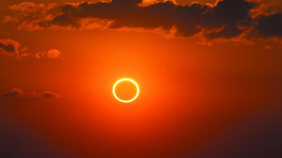 Cincin Api di Langit Amerika Selatan: Menyaksikan Keajaiban Gerhana Matahari Cincin