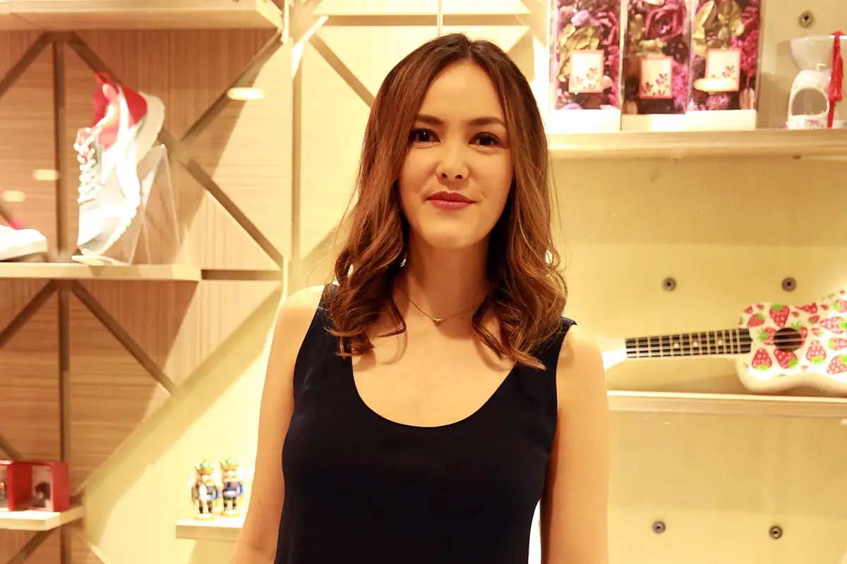[Bintang] Cathy Sharon
